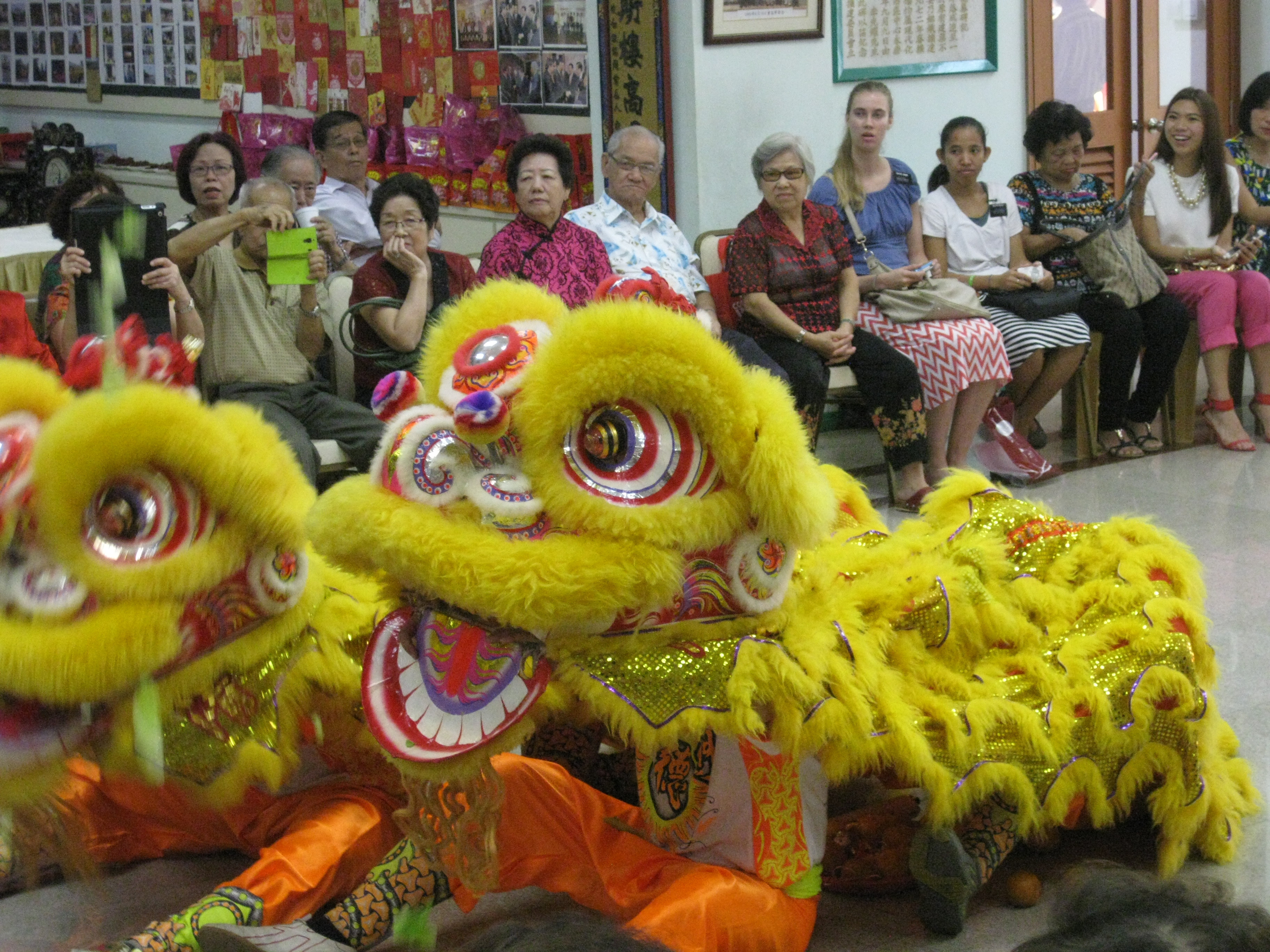 金马辞旧岁,福羊迎新春