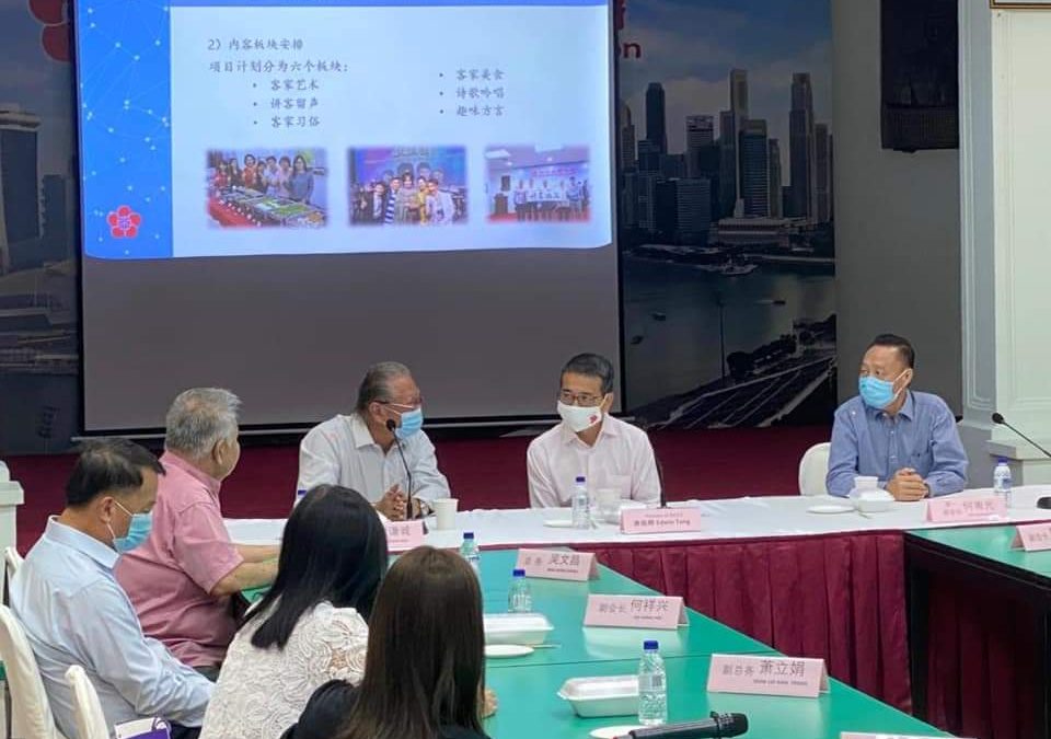 MCCY唐振辉部长莅临客总指导工作